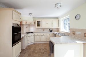 Kitchen- click for photo gallery